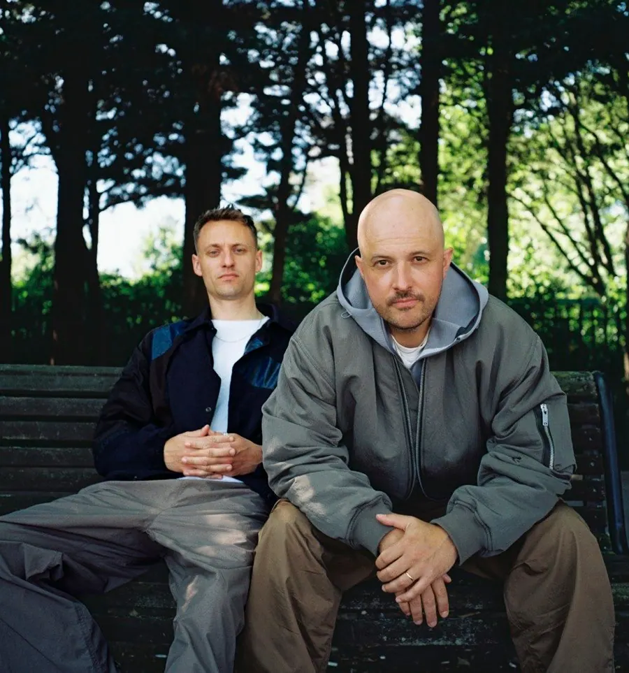 Press photo for OVERMONO